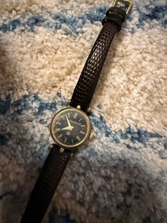 Gucci Accessories - Gucci Black Dial Gold-Tone Round Leather Strap Watch